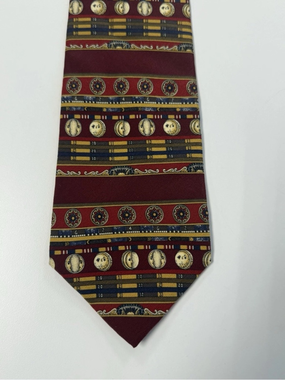 Metropolitan Museum of Art Celestial Moon 100% Silk Vintage Necktie